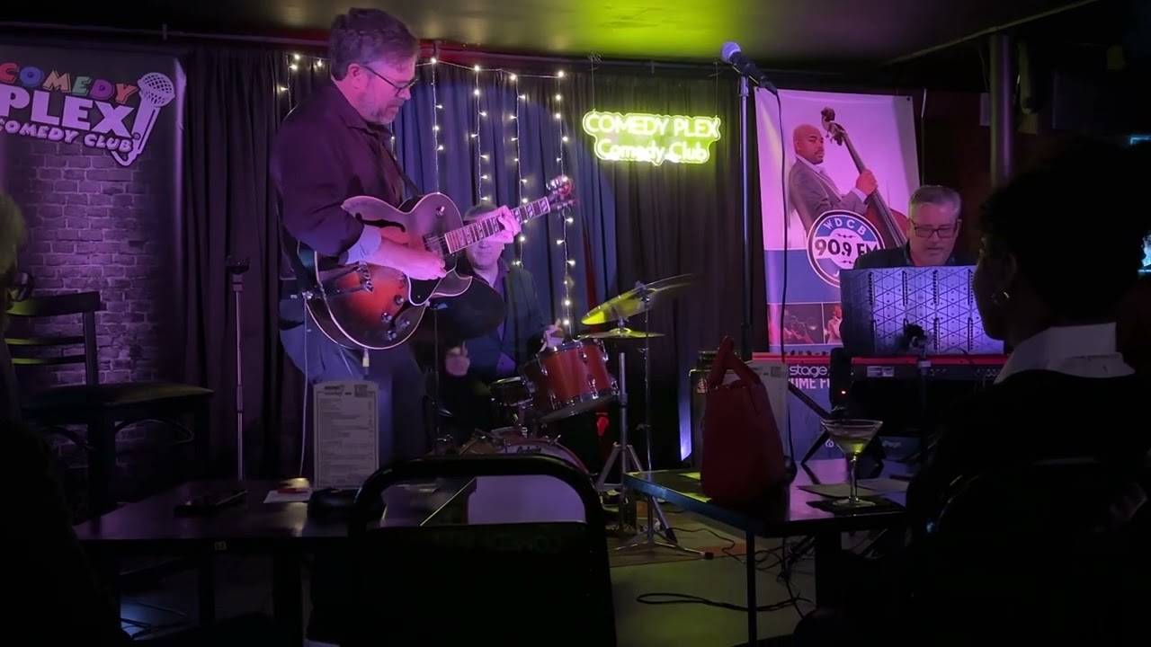 Tim Fitzgerald Organ Trio, Live Jazz In Oak Park 1/2