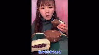 NUTELLA dipping Mukbang with Toast *CREAMY* *DELICIOUS* | KWAI App | #15 screenshot 2
