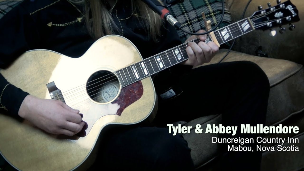 Tyler & Abbey Mullendore - SEVEN WONDERS (Fleetwood Mac) Tyler & Abbey Mullendore - SEVEN WONDERS (Fleetwood Mac)