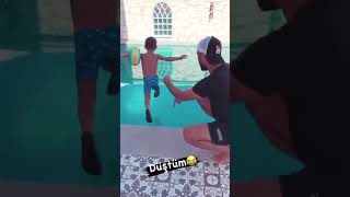 Alişan, Oğlu Burakı Havuza Böyle Attı