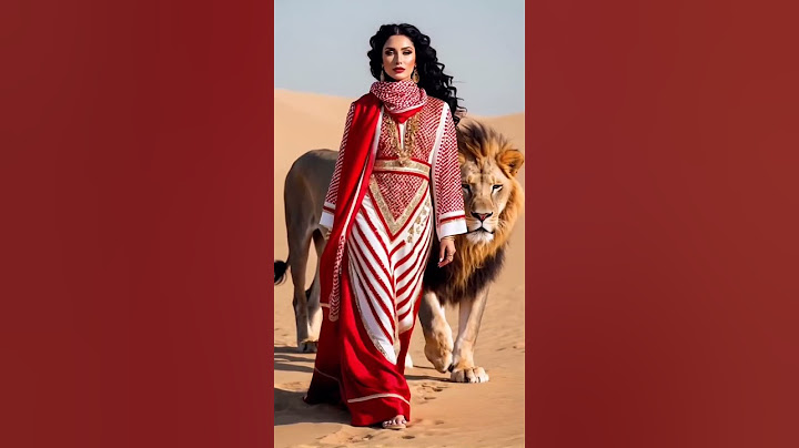 Desert Mirage: 🐫AI Runway Fashion Week 2025#ai #aiart #fashiontrends #fashion #shorts #trending