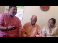 Jaane kya dhoondti rehti hain