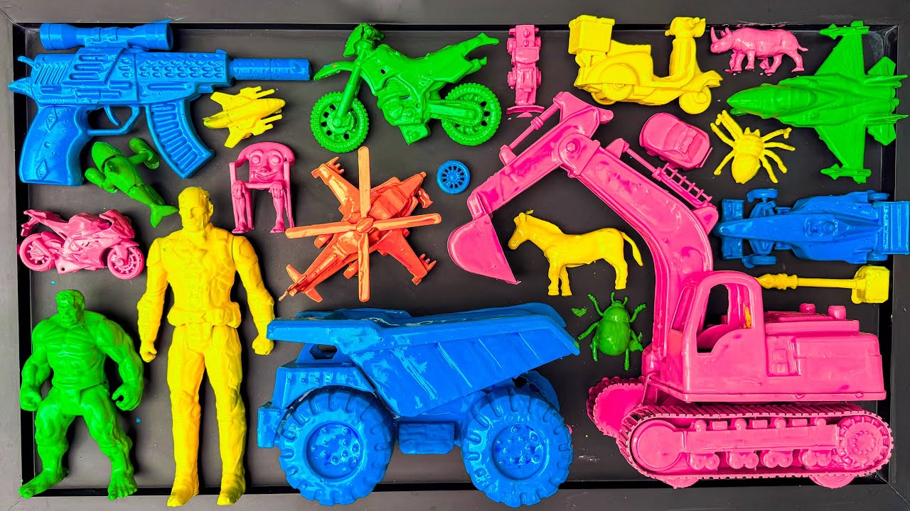 Membersihkan mobil mobilan,mobil truk,motor balap,helikopter,pesawat tempur,motor vespa & mobil f1