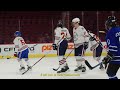 Marc-Antoine Dequoy sous écoute au match de hockey - Alouettes vs Fondation Barry F. Lorenzetti