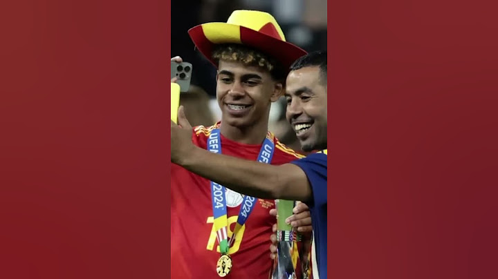 لامين يامال المنصراوي لاعب برشلونة ومنتخب اسبانيا من فضلكم وصلو الفيديو الى 10subscrayb