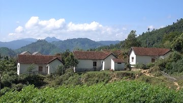 Quảng Ngãi: Sạt lở khu tái định cư miền núi Sơn Tây