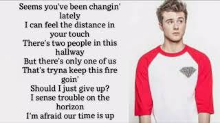 Alec Benjamin - Match in the rain - LYRICS