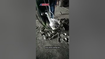 Casting gate cleaning equipment, improve work efficiency #casting #foundry  #hammer #seperation