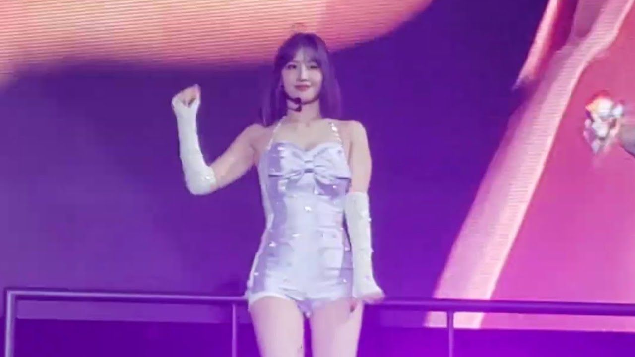 Twice Knock Knock (LA Encore Night 1)