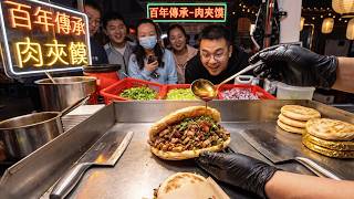 POV Insane Chinese Street Burger – Juicy Minced Meat Hamburger That Everyone Lines Up For! 🇨🇳🍔