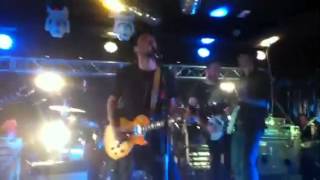 Fabrizio Moro-Respiro (live jasmine club nepi)