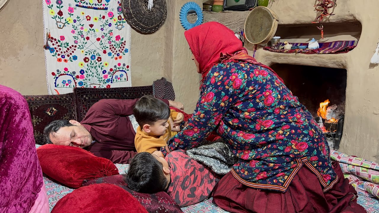 Cozy Snowy Day in an Iranian Mountain Clay home |Firewood, Family & Traditional Bread Baking❄️🔥🛖🏔️
