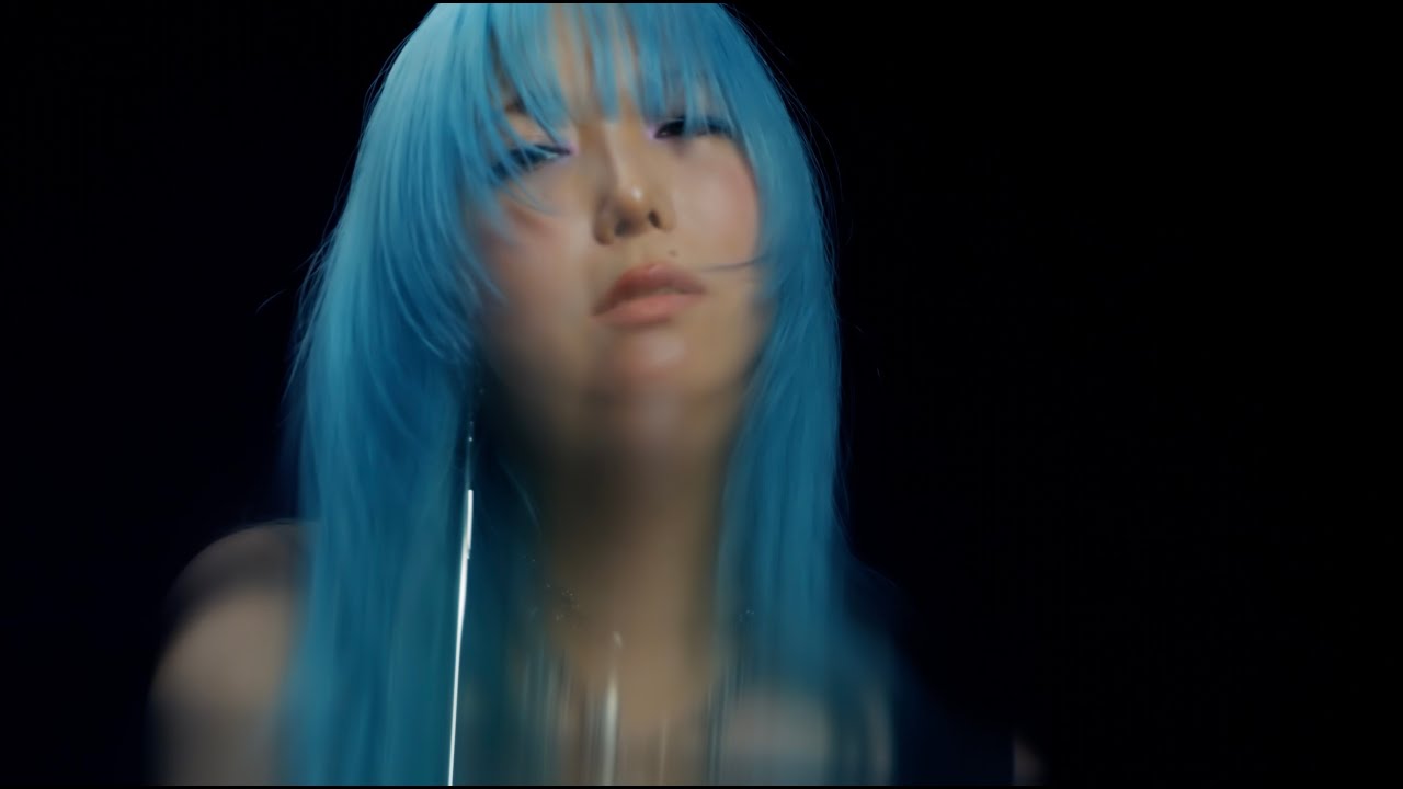 Cö shu Nie - I am the light (Official Music Video)