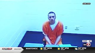 Former Mishicot teacher pleads guilty to sexually assaulting teen
