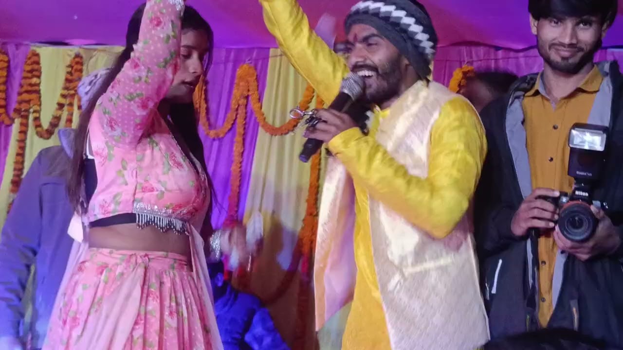 #viralvideo #funny #Giri_BABuaa ka video live song 🙏🙏