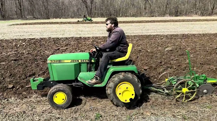 Garden Tractor Pulling 2 Bottom Plow John Deere 332 Diesel