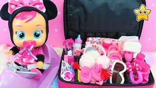 BEBÉS LLORONES Minnie 🎀 Aprende como Preparar la MALETA PAÑALERA de VIAJE - CRY BABIES