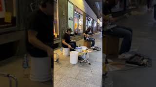 Nice bucket instrument music streetart