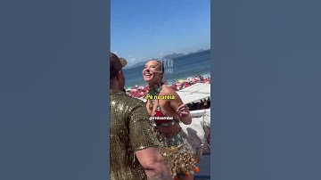 Thumbnail of Diogo Nogueira e Paolla Oliveira - Pé na Areia #shorts