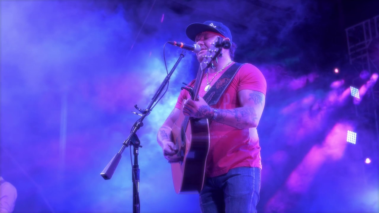 Stoney LaRue - LIVE - Dresses - CrudeFest 2017