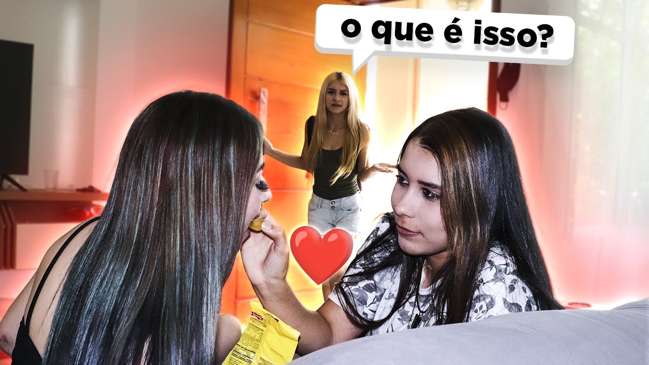 UMA MENINA SOFREU UM ACIDENTE E LEVEI PRA MINHA CASA PRA CUIDAR DELA!! OLHA A REAÇÃO DA RUIVA