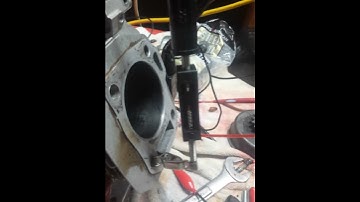 resistor vs non resistor sparkplug boot