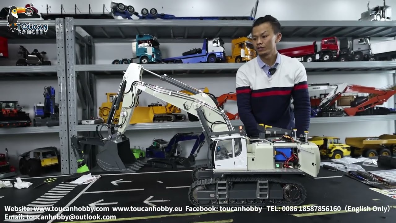 Unbox HUINA Kabolite 1/14 Hydraulic RC Excavator K970-100S, one hydraulic grab or plier as gift.