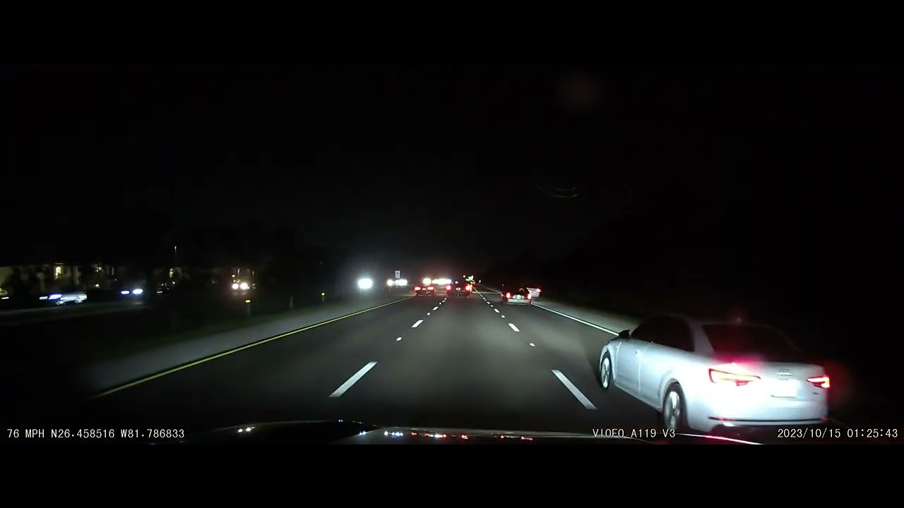 Near miss accident, Dash Cam - YouTube