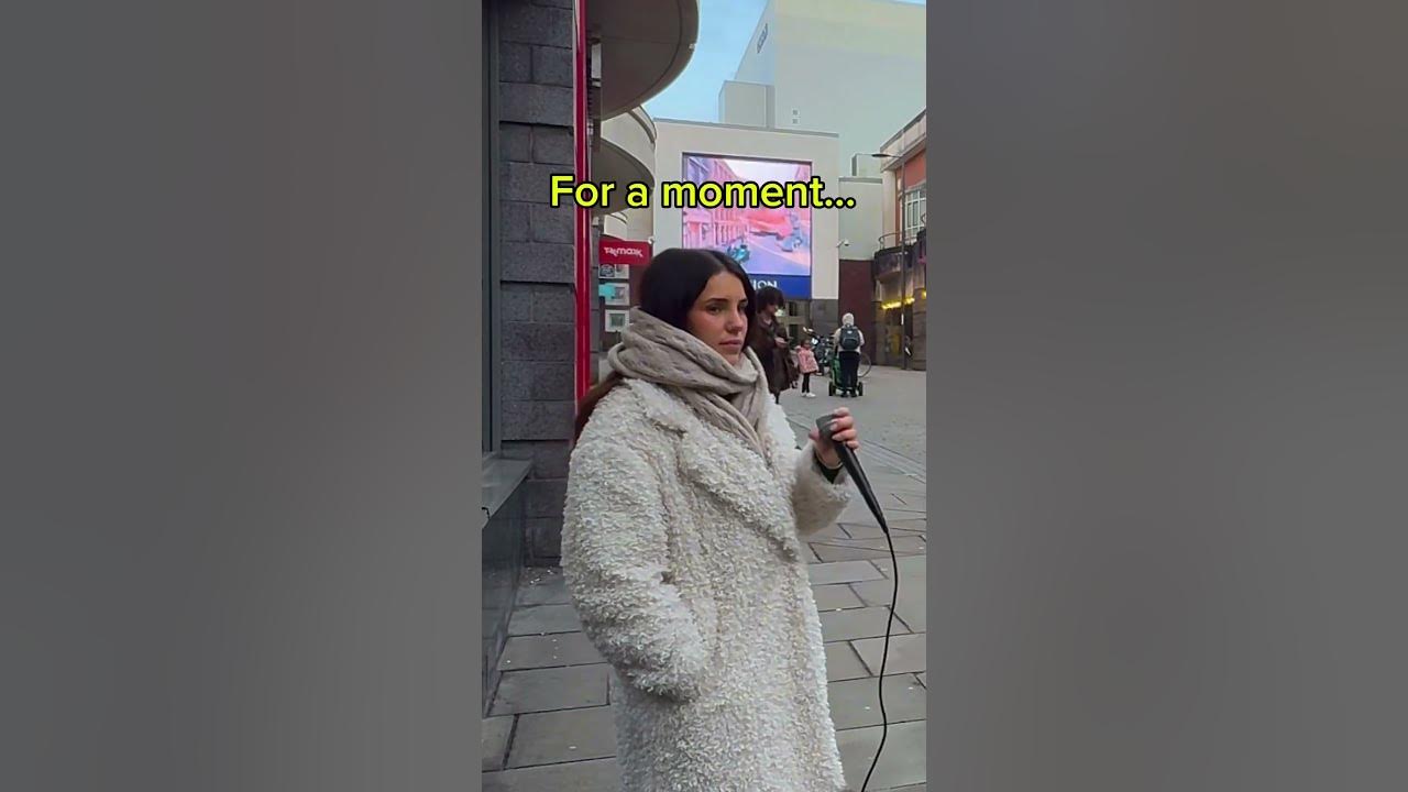 She was lost in the song 🥺❤️#edsheeran #singing #busker #busking #nostalgia #sadsong