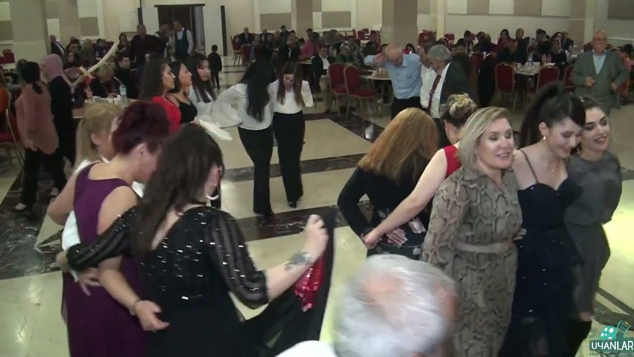 Halaylar Kars yöresi - Seda & Özkan