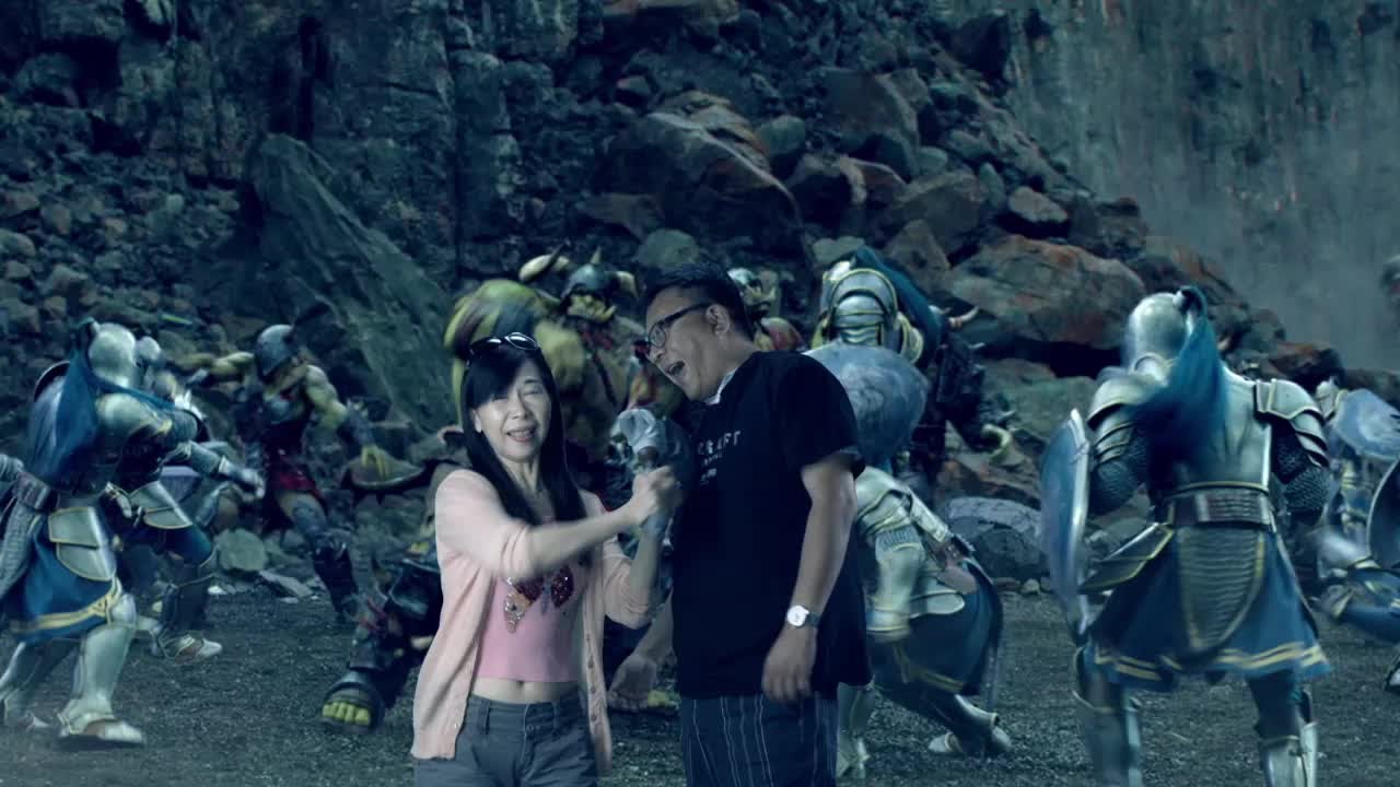 Chen & Wang 戰吼 - YouTube
