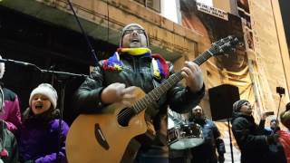 Protestez, deci #rezist 
Rezist, deci #exist 

Piata Operei din Timisoara.

Mesajul superb al copiilor din Timisoara pentru Dragnea, Tariceanu si Grindeanu. Vor pricepe ei ceva? Editorial: https://goo