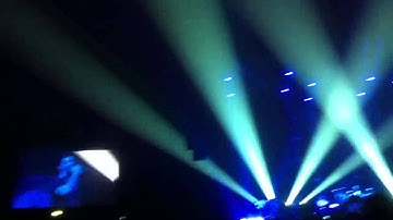 Perfect Replacement - Example (O2 Dublin - Feb 2013)