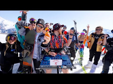 Mobile DJ on the Alps