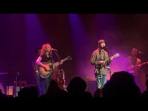 Mandolin Orange "Waltz About Whiskey" live at Union Transfer, Philadelphia, PA 2019 (2/6/2019)