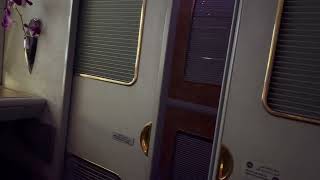 Emirates - First Class Cabin door closing - Boeing 777