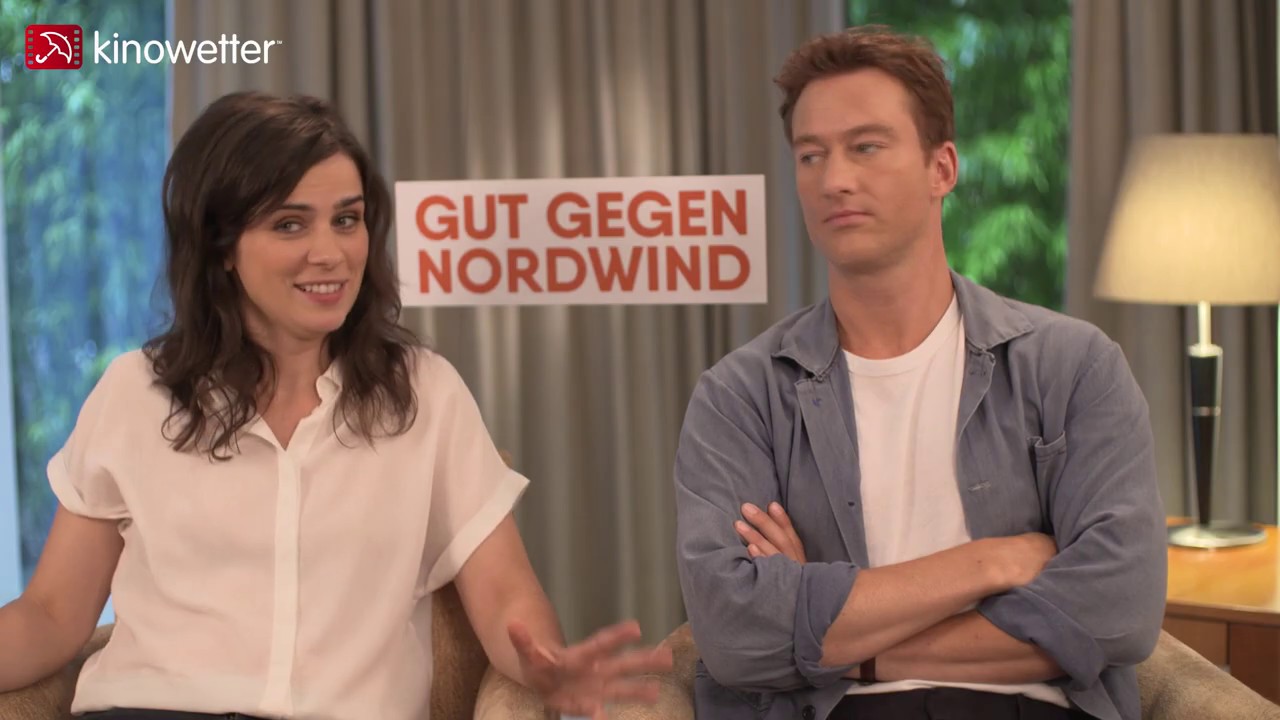 Interview Nora Tschirner & Alexander Fehling GUT GEGEN NORDWIND - YouTube