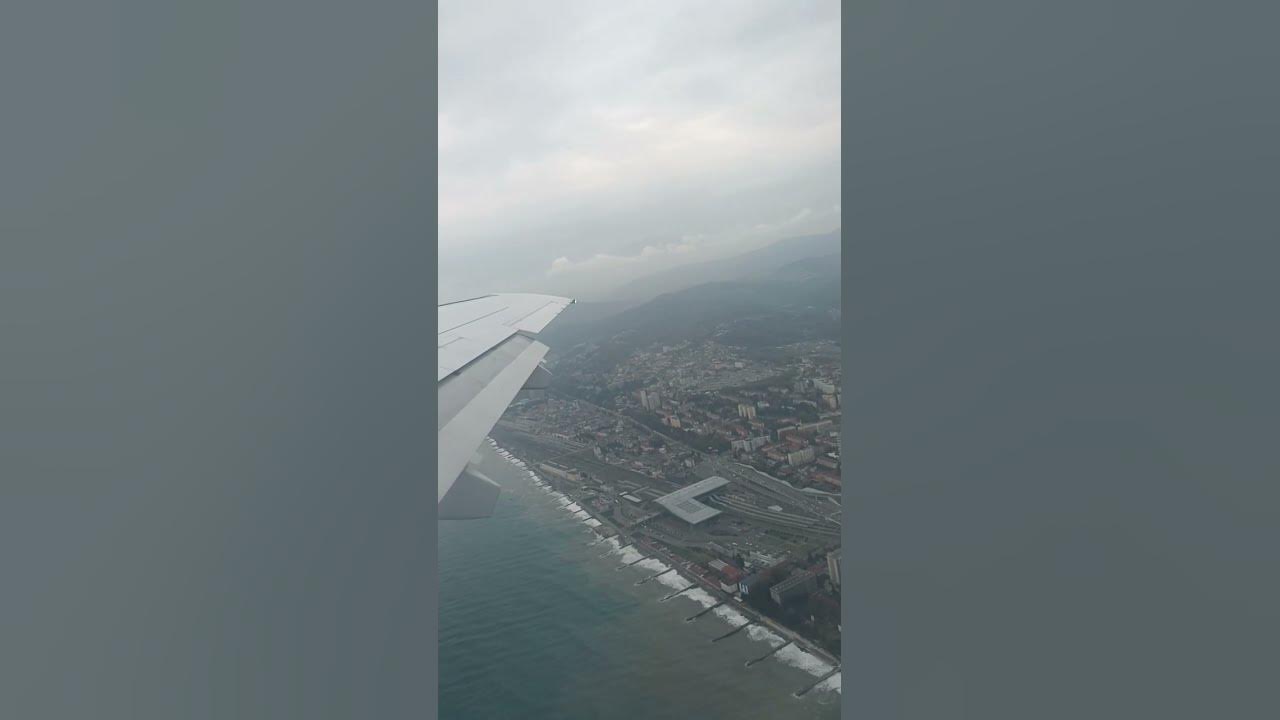 Самолет над Анталией