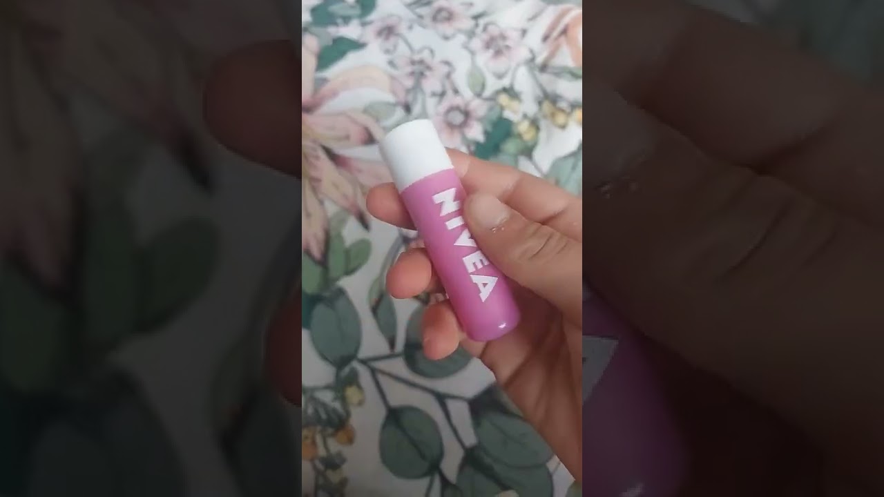 nivea soft rose lip balm soft lips