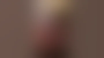 أكبر صدر عند أمراه اجنبيه 