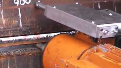 Regenerator & Vessel Head Removal from Destec Engineering Ltd