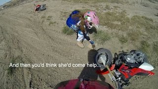Details Girls MX Crash - Sisterly Love in the Pee-Wee Class News