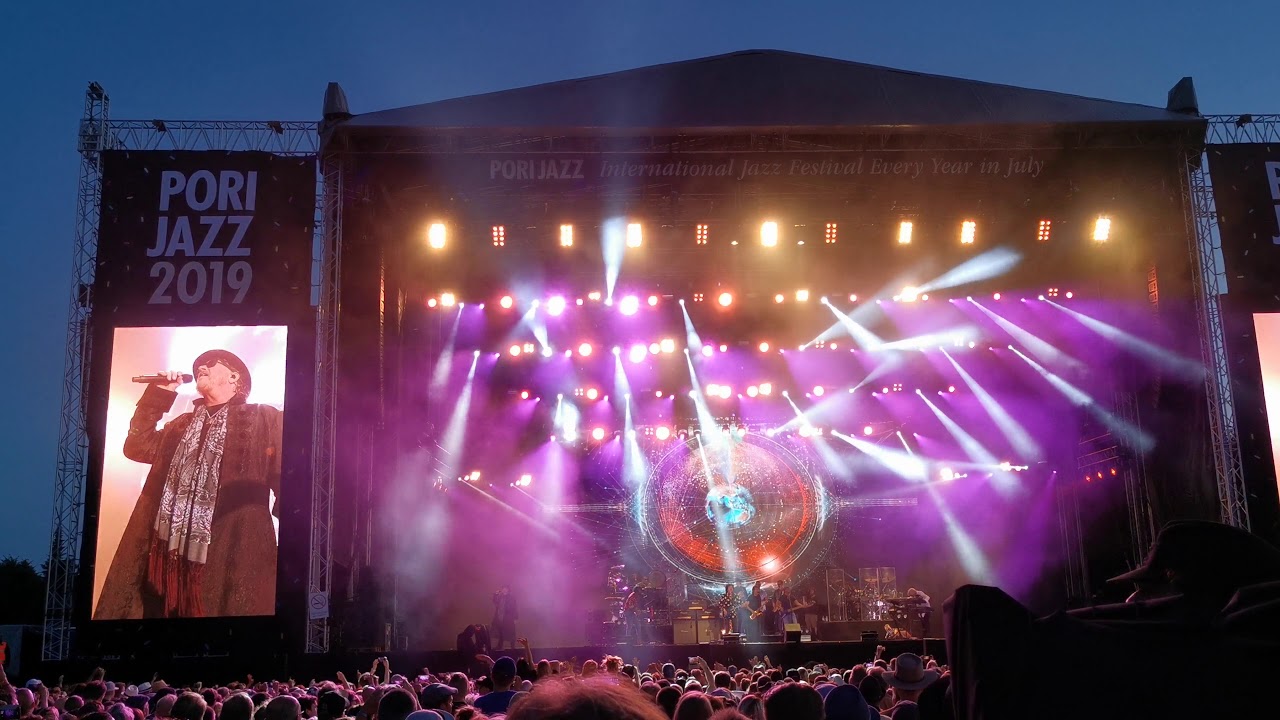 Toto - Rosanna feat. Snarky Horns live @ Pori Jazz 2019