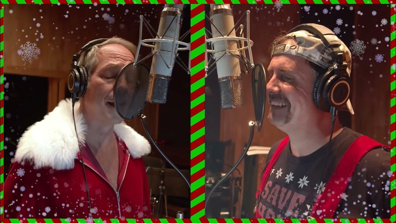 Rich & Rowe Santa's Gotta Dirty Job Lyrics Santa’s Gotta Dirty Job – John Rich & Mike Rowe Ringtone - YouTube