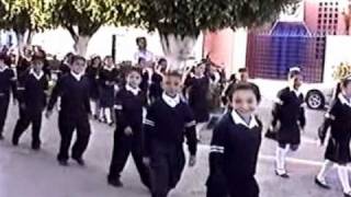 Video_peligrinasion de la virjen dela soledad y dansa de los de la escuela ayotlan 2006 vol 5