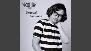 Terjebak Lamunan