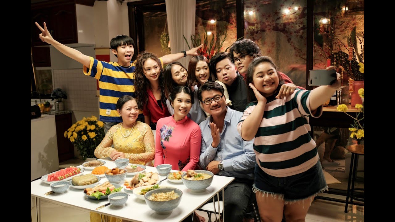 #OPPOTet - Dùng Smartphone Thông Minh | Tôi Biết Bạn Đã Làm Gì Suốt Năm Qua