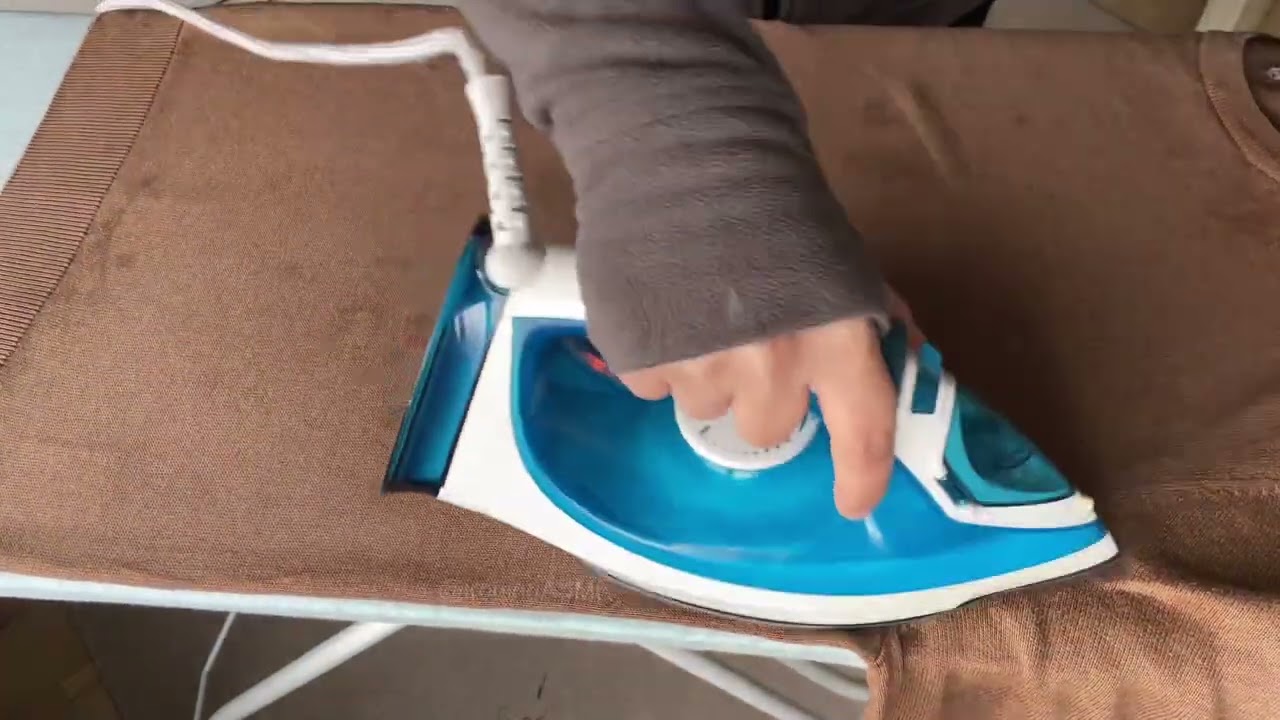 Ironing ASMR #ironingboard #ironing #asmr 