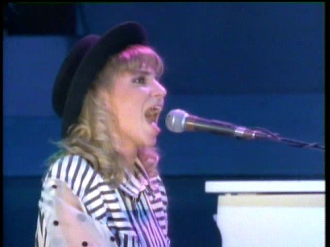 Debbie Gibson - Foolish Beat.HQ.Live@.A.J.Palumbo Center.Pittsburg,(16.Sept-1988)