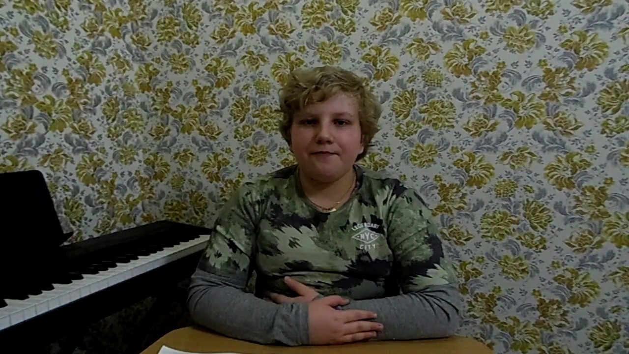 Обзор (анализ) стихотворения Всеволода Рождественского "Памятник юноше ...